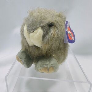 Nutty The Squirrel SWIBCO Puffkins Plush Toy Vintage #6809 DOB 5-22-97